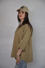 شومیز جلو بسته آلما زنانه رنگ عسلی