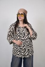شومیز ببری زنانه کد 057 رنگ کرم مشکی